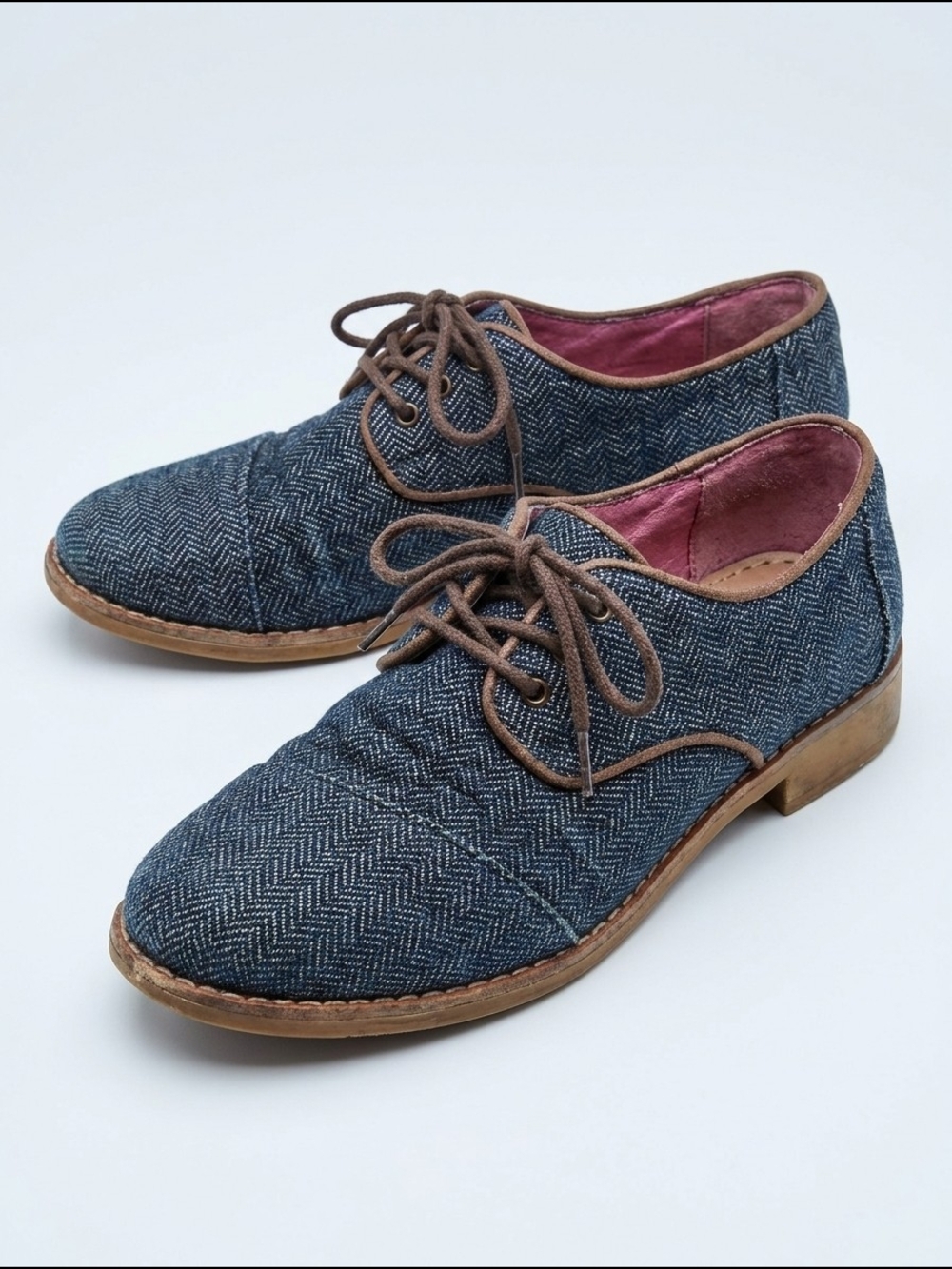 Toms Blue Herringbone Lace-Up Flats with Brown Trim